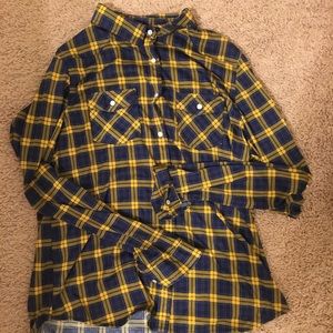 Passport Long Sleeve Flannel